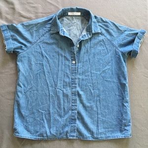 Everlane denim button down. Size small.